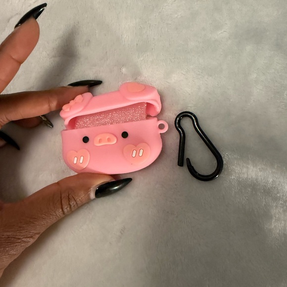 Cute Pink Piggy AirPods Case - Picture 4 of 4